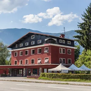 Maison De Savoie 2*, Saint-Pierre-dʼAlbigny France